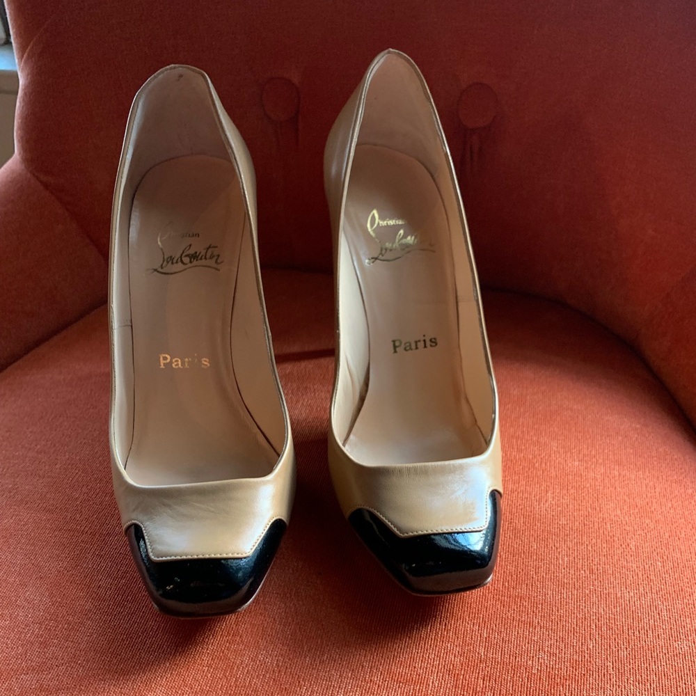 Christian Louboutin Beige Pumps with Black Patent Cap Toe